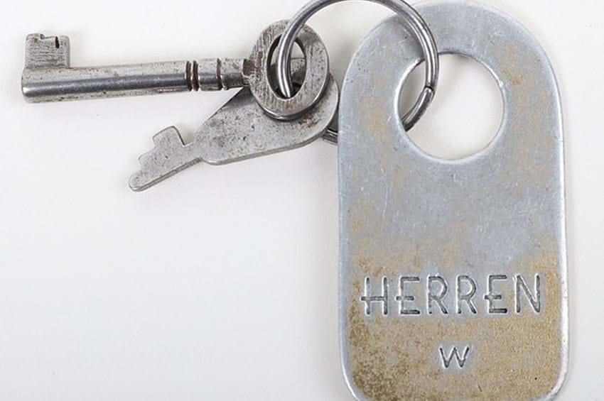 Keys to Fuhrer's toilet that were taken from his desk by British airman go on sale