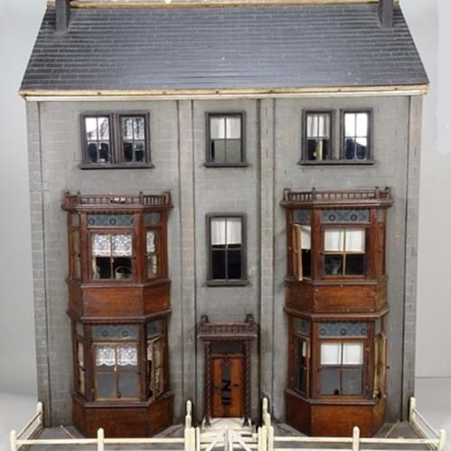 Sold for £5,800