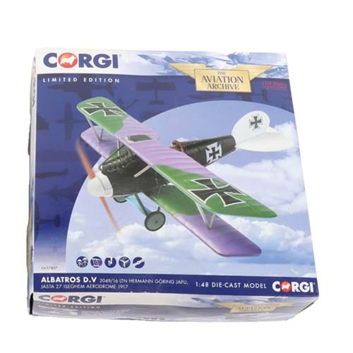 Modern Collectible Toys & Models