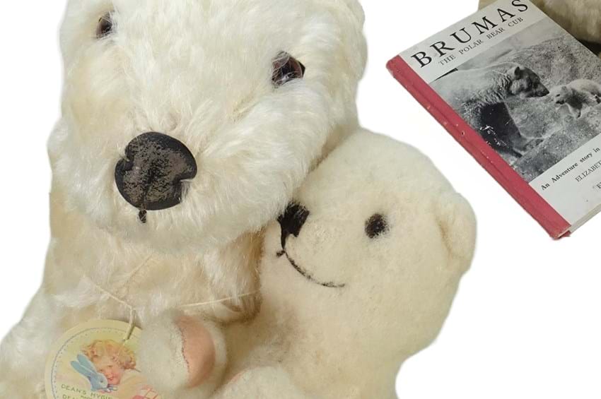 Up for Auction | Charming Deans Rag 'Ivy & Brumas' Polar Bears